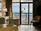 1Br sleeps 4 Spacious beach getaway 746