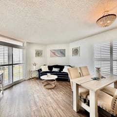 1 bedroom King bed North MB 441
