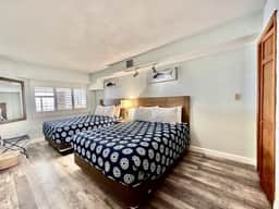 Tropical Resort, Beachfront Condo with amazing oceanfront views! 609 - Image 3