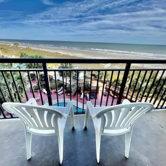 Tropical Resort, Beachfront Condo with amazing oceanfront views!! 322 - Image 1