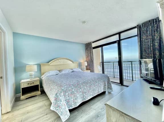 2 bedroom Tropical Resort 802 - Image 4